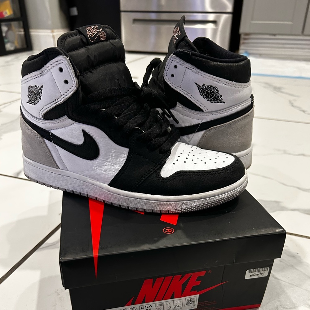 Air Jordan 1 Retro High OG Stage Haze